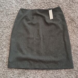 Women's Skirt NWT